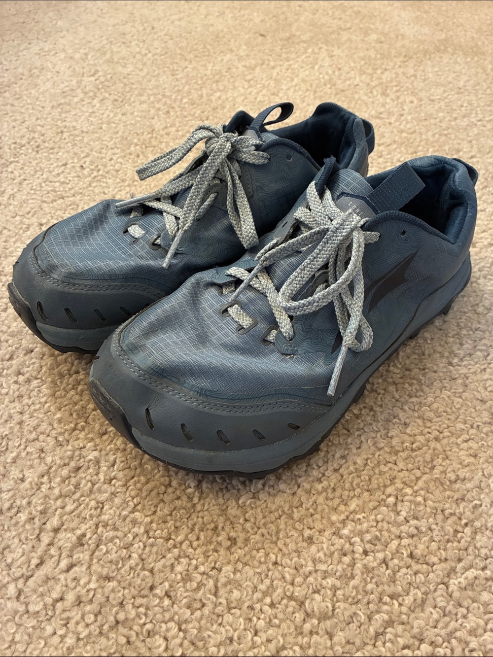 Altra Lone Peak 6 size 8.5 EUC
